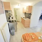 Relax And Rustic With Terrace - Classic One Bedroom With Terrace Apartment *