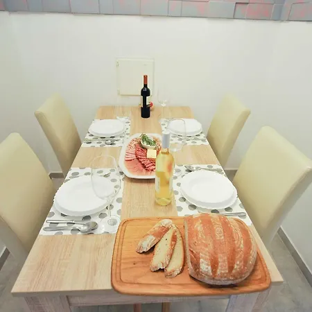 Apartma Relax And Rustic With Terrace - Classic One Bedroom With Terrace Brezice