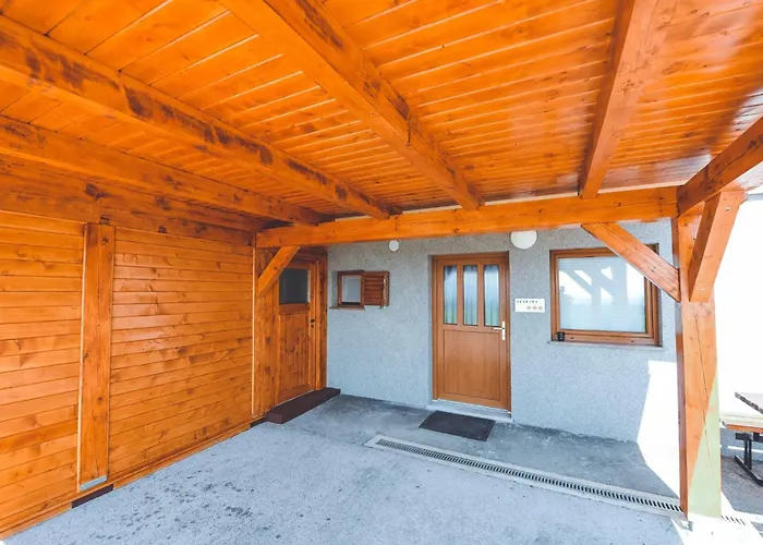 דירה Relax And Rustic With Terrace - Classic One Bedroom With Terrace