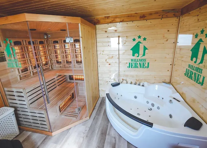 Relax And Rustic With Terrace - Classic One Bedroom With Terrace דירה